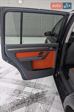 Мінівен Volkswagen Cross Touran 2008 в Києві