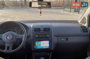 Мінівен Volkswagen Cross Touran 2011 в Хотині