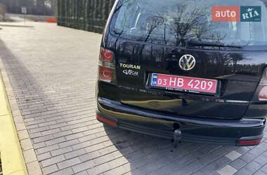 Минивэн Volkswagen Cross Touran 2007 в Шепетовке