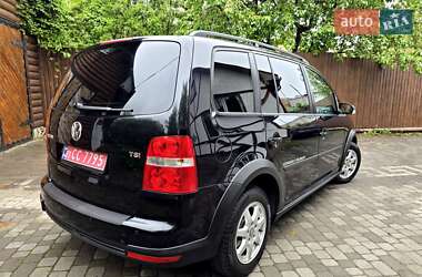 Мінівен Volkswagen Cross Touran 2008 в 