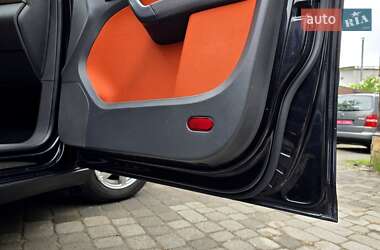 Мінівен Volkswagen Cross Touran 2008 в 