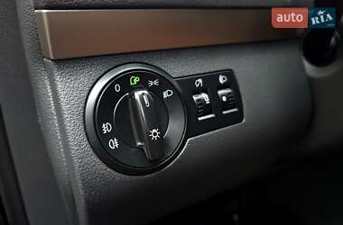 Мінівен Volkswagen Cross Touran 2008 в 