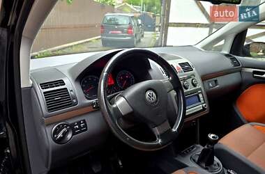 Мінівен Volkswagen Cross Touran 2008 в 