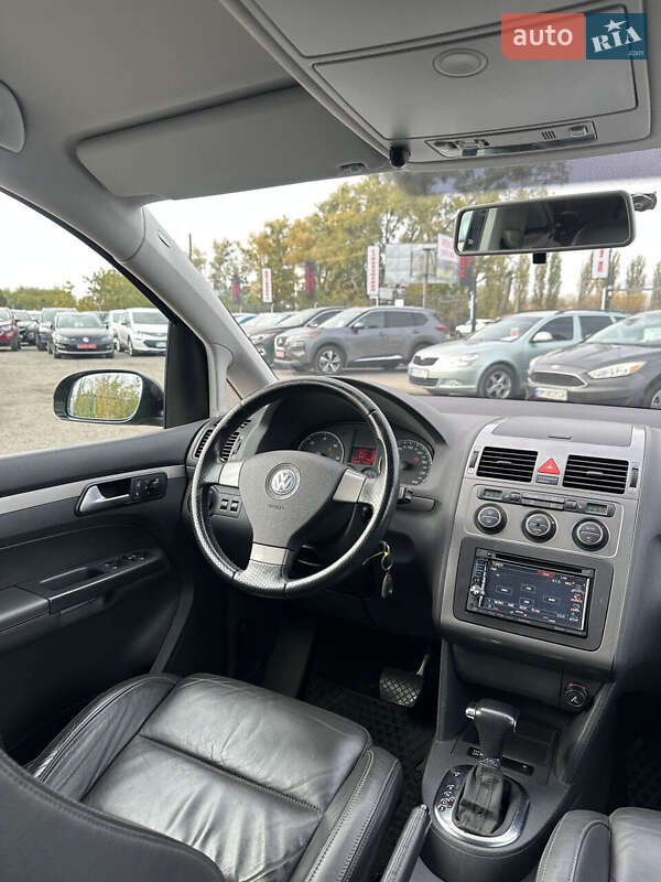 Мінівен Volkswagen Cross Touran 2009 в Білогородці