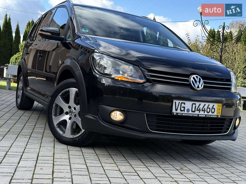 Мінівен Volkswagen Cross Touran 2011 в Самборі