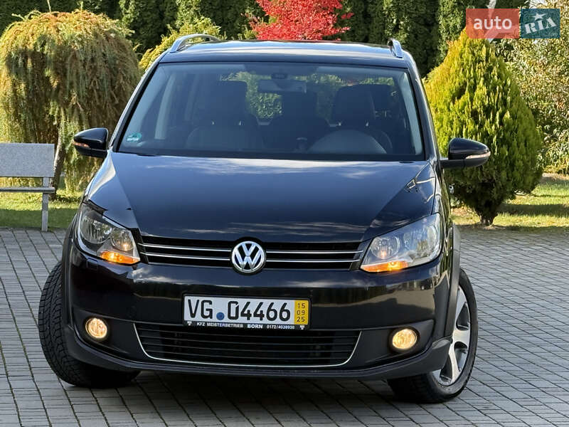 Мінівен Volkswagen Cross Touran 2011 в Самборі
