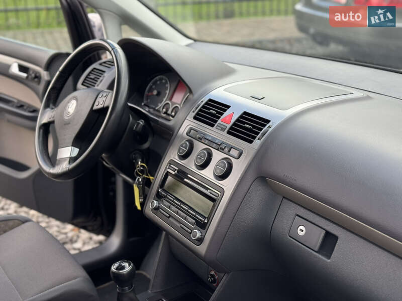 Минивэн Volkswagen Cross Touran 2009 в Ковеле фото 13 Минивэн Volkswagen Cross Touran 2009 в Ковеле