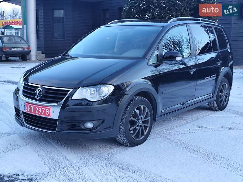 Volkswagen Cross Touran 2008 Volkswagen Cross Touran 2008