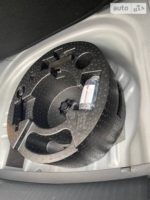 Седан Volkswagen e-Bora 2019 в Борисполе