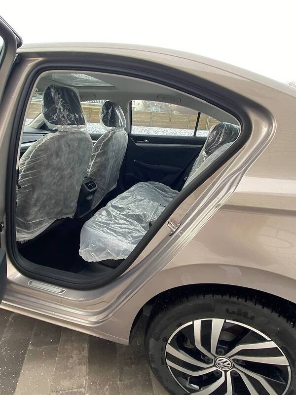 Седан Volkswagen e-Bora 2019 в Борисполе