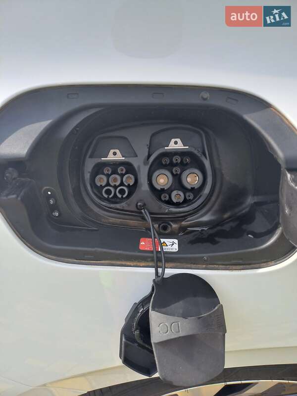 Седан Volkswagen e-Bora 2019 в Дніпрі