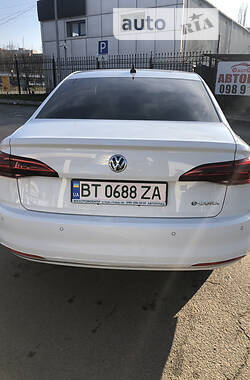 Седан Volkswagen e-Bora 2019 в Одесі