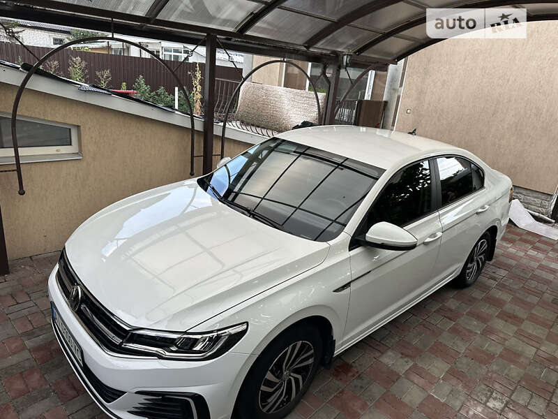 Седан Volkswagen e-Bora 2019 в Броварах