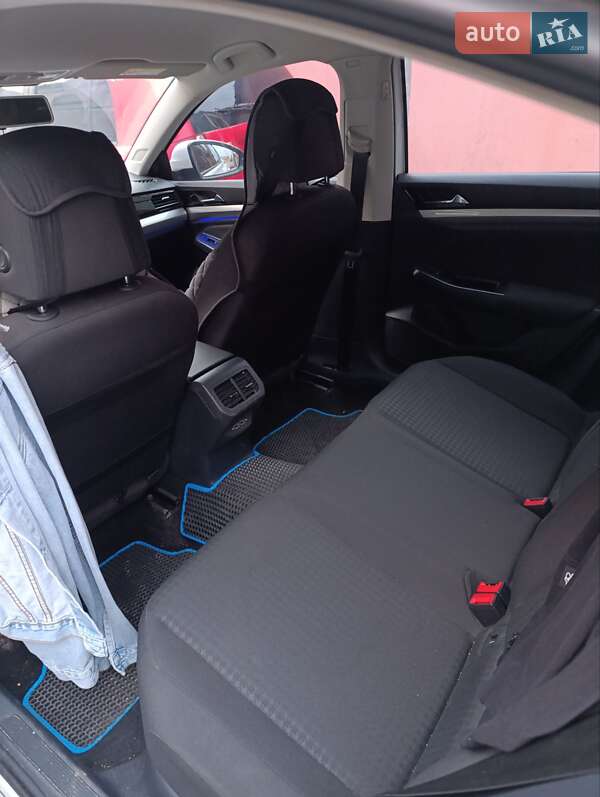 Седан Volkswagen e-Bora 2020 в Виннице