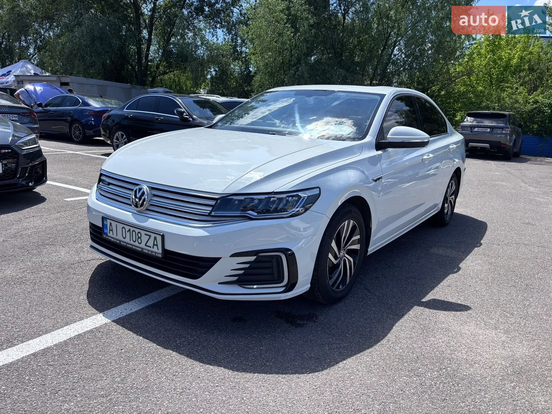 Volkswagen e-Bora 2020