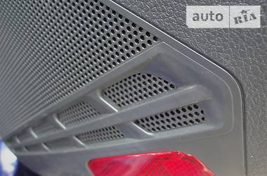 Хетчбек Volkswagen e-Golf 2017 в 