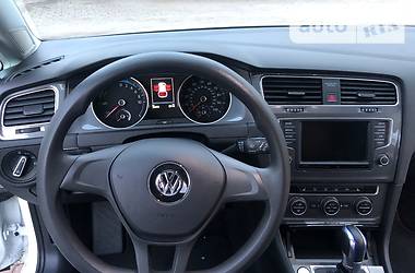 Хэтчбек Volkswagen e-Golf 2016 в Ивано-Франковске