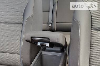 Хетчбек Volkswagen e-Golf 2017 в 