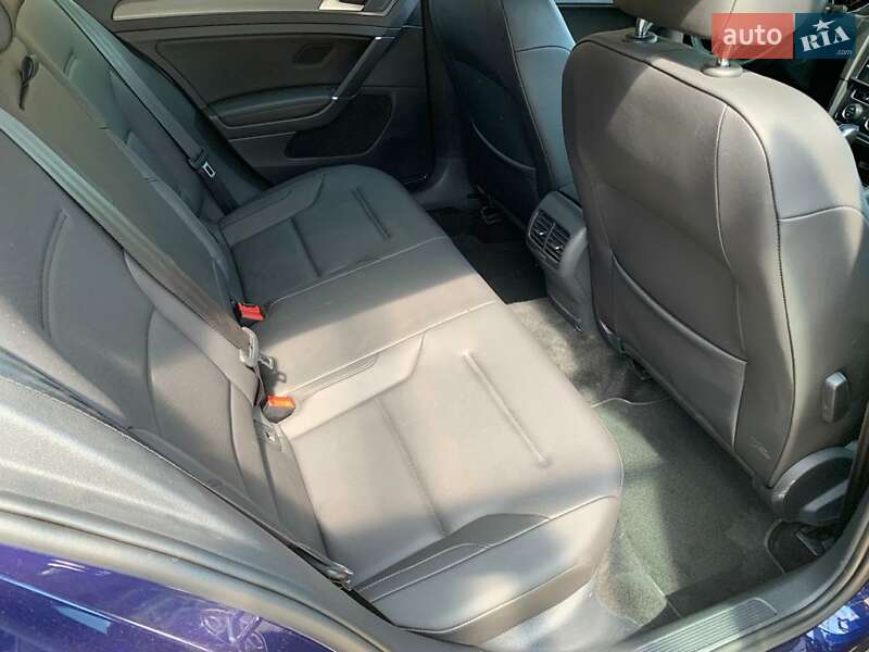 Хетчбек Volkswagen e-Golf 2018 в Харкові