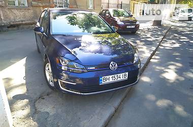 Хетчбек Volkswagen e-Golf 2016 в Одесі