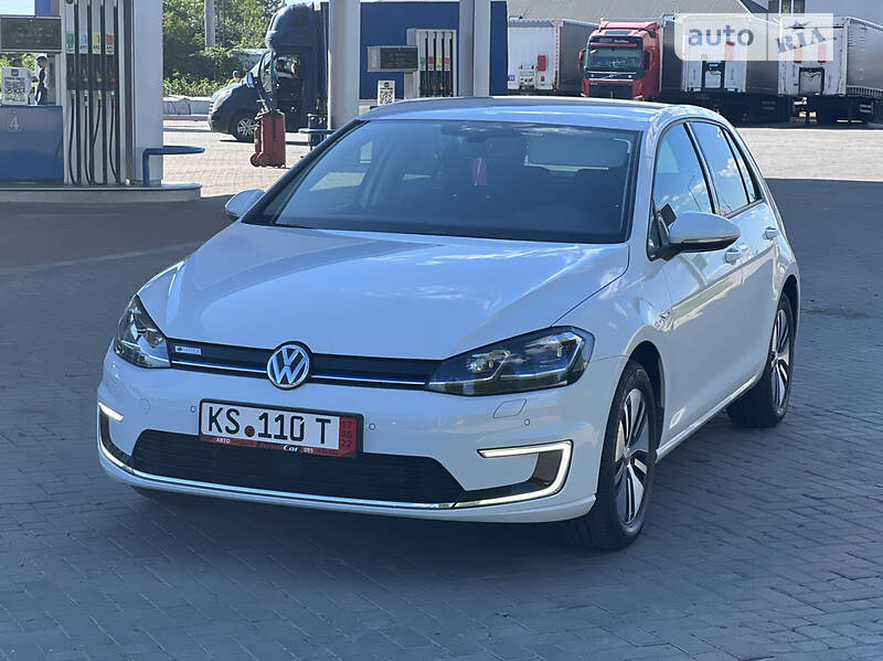 Хетчбек Volkswagen e-Golf 2018 в Мукачевому
