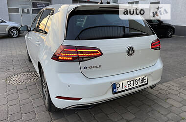 Хэтчбек Volkswagen e-Golf 2018 в Луцке