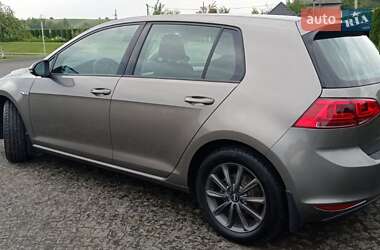 Хэтчбек Volkswagen e-Golf 2016 в Жовкве