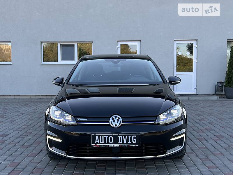 Хэтчбек Volkswagen e-Golf 2018 в Луцке