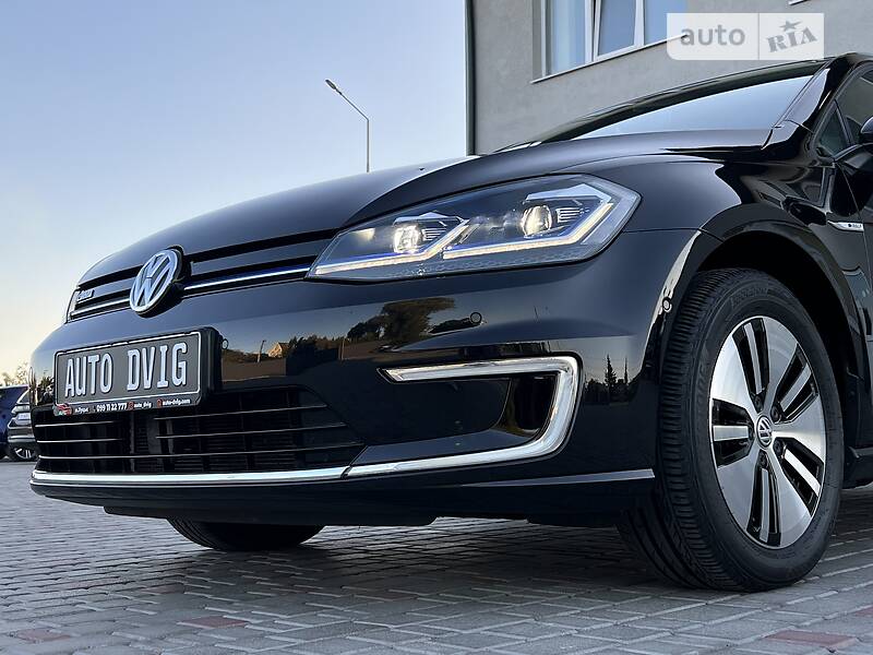 Хэтчбек Volkswagen e-Golf 2018 в Луцке