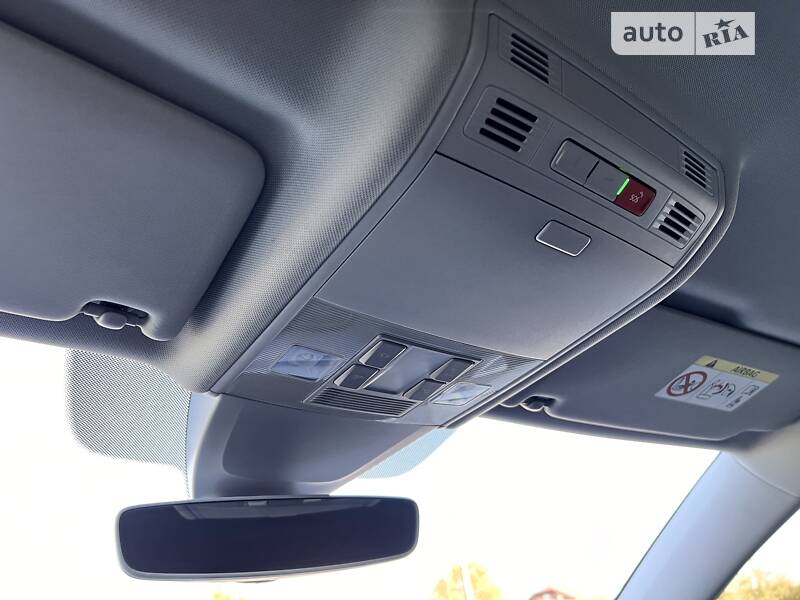 Хэтчбек Volkswagen e-Golf 2018 в Луцке