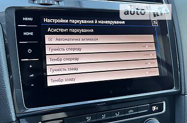 Хетчбек Volkswagen e-Golf 2018 в 