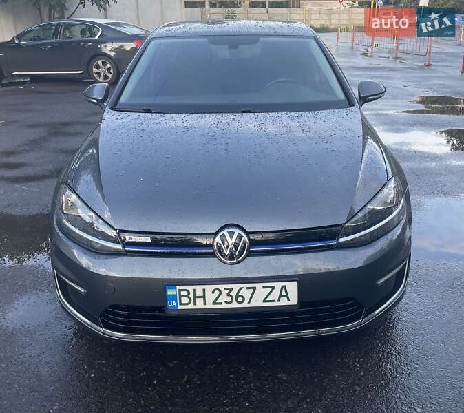 Хетчбек Volkswagen e-Golf 2017 в Одесі