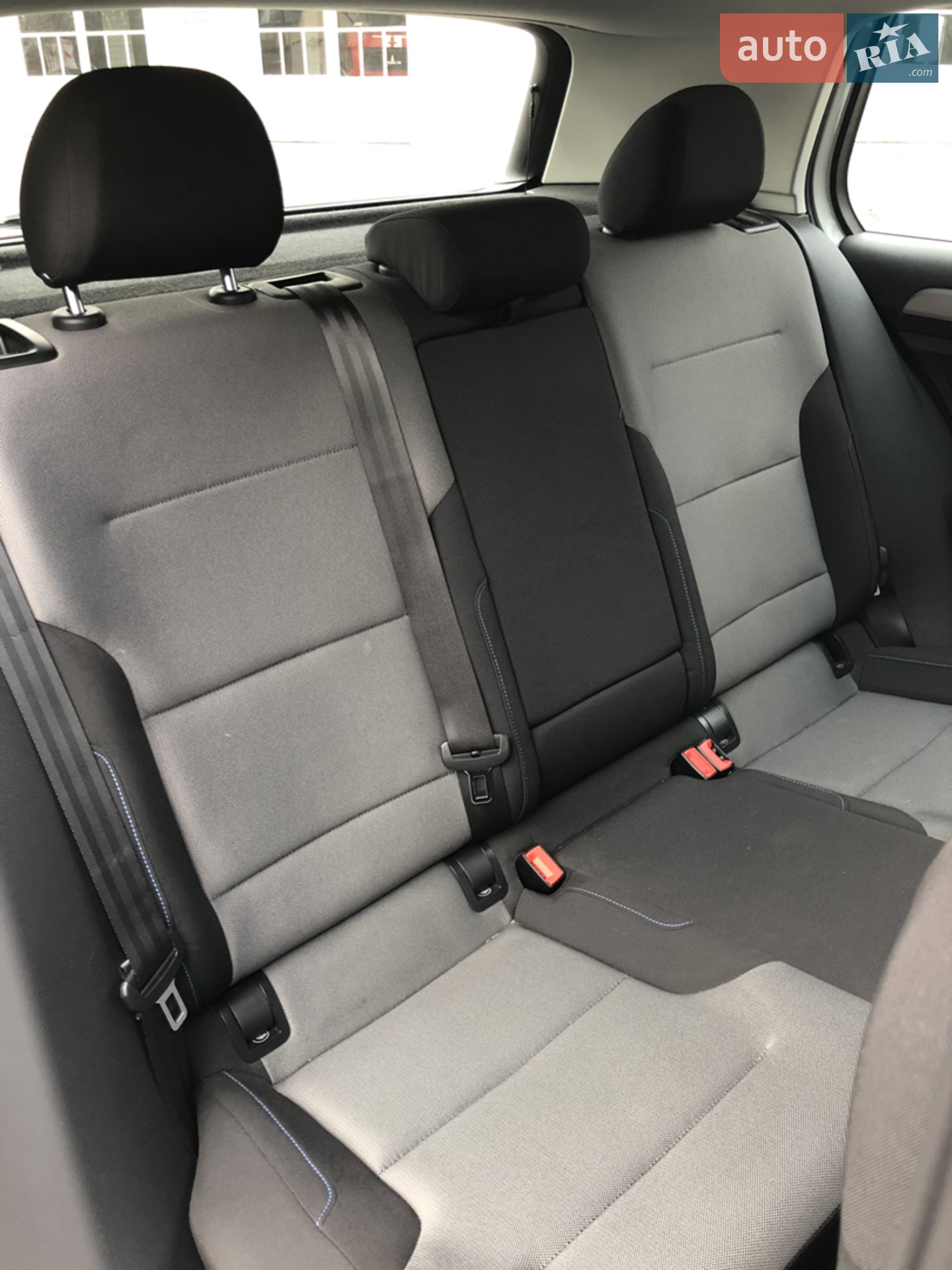 2016 Volkswagen Golf - мініатюра 3