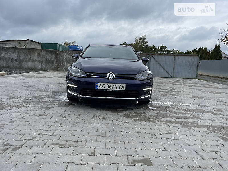 Хэтчбек Volkswagen e-Golf 2019 в Луцке