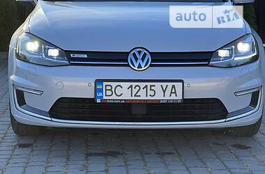 Хетчбек Volkswagen e-Golf 2017 в Львові