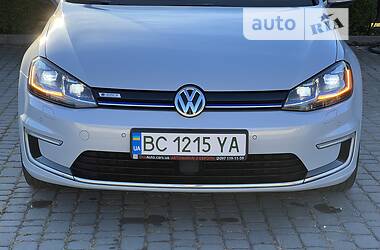 Хетчбек Volkswagen e-Golf 2017 в Львові