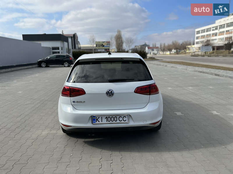 Хэтчбек Volkswagen e-Golf 2016 в Белой Церкви