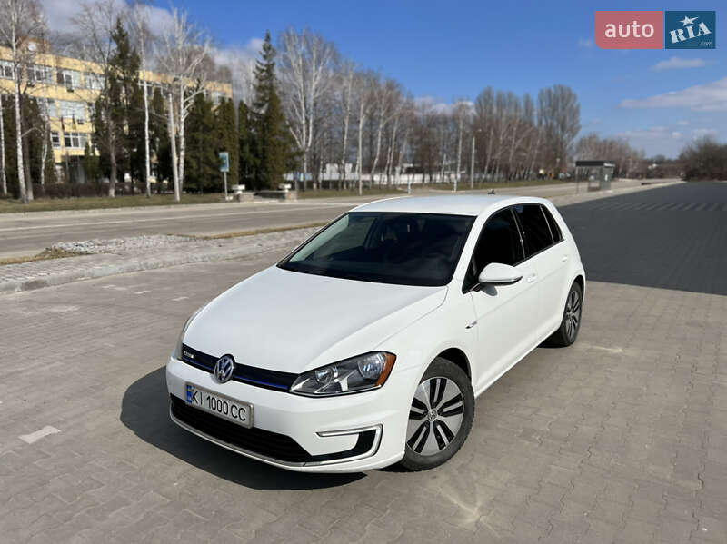 Хэтчбек Volkswagen e-Golf 2016 в Белой Церкви