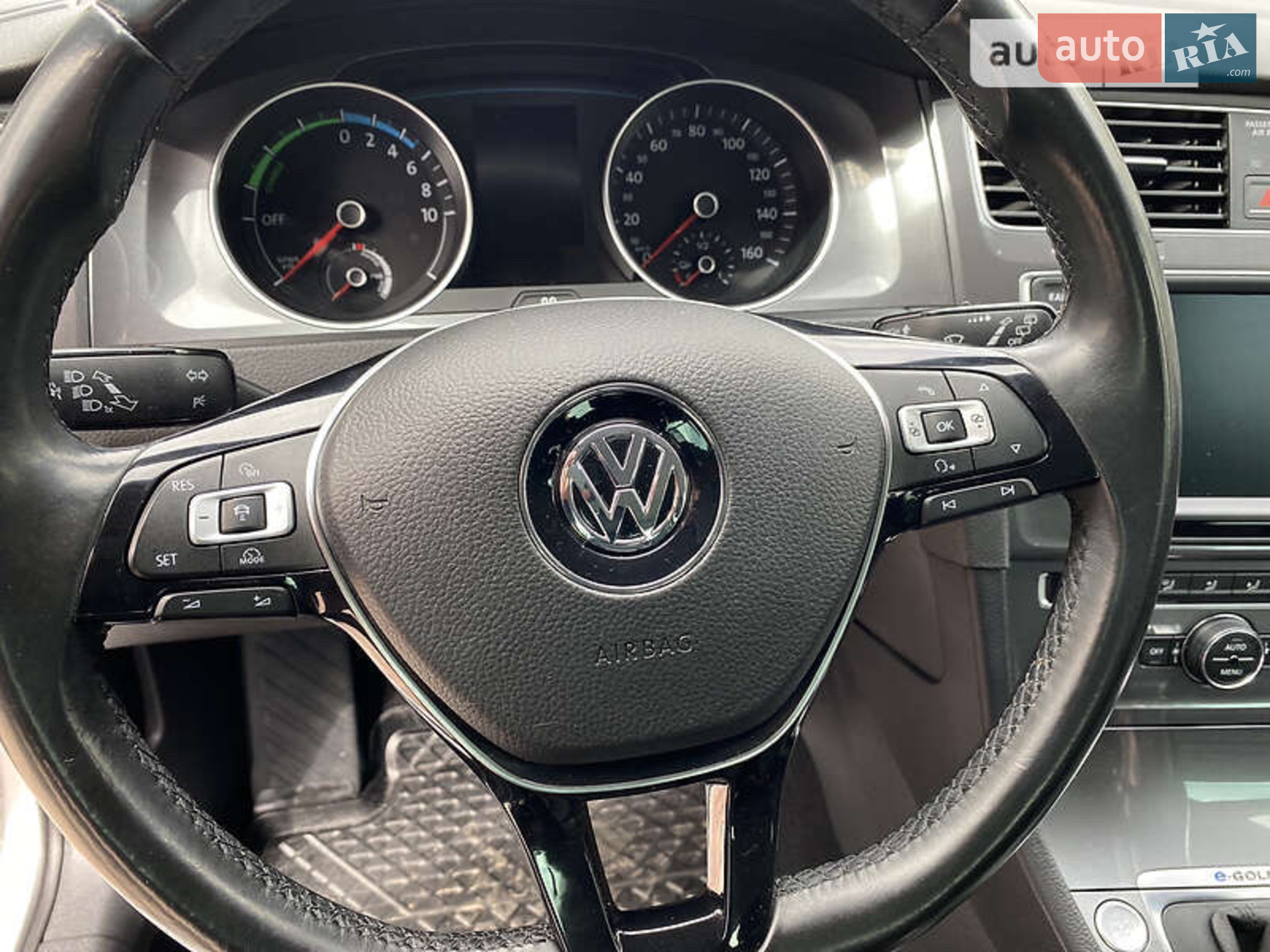 2015 Volkswagen Golf - мініатюра 30