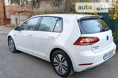 Хэтчбек Volkswagen e-Golf 2017 в Казатине