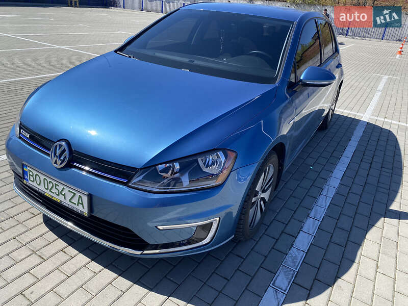 Хэтчбек Volkswagen e-Golf 2016 в Тернополе фото 10 Хэтчбек Volkswagen e-Golf 2016 в Тернополе