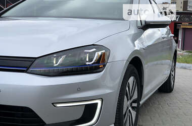 Хэтчбек Volkswagen e-Golf 2015 в Хмельницком