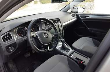 Хетчбек Volkswagen e-Golf 2014 в Запоріжжі