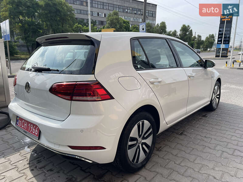 Хетчбек Volkswagen e-Golf 2020 в Дніпрі