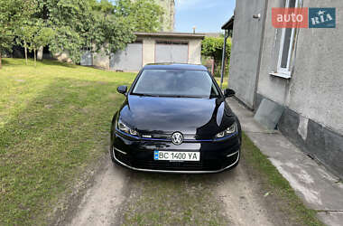 Хэтчбек Volkswagen e-Golf 2015 в Львове