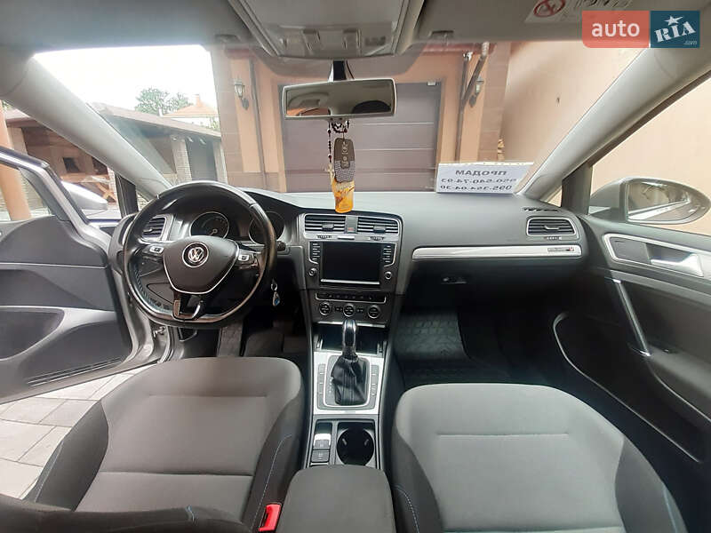 Хетчбек Volkswagen e-Golf 2014 в Мукачевому