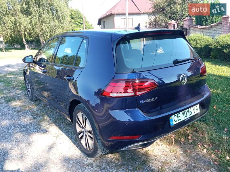 Хетчбек Volkswagen e-Golf 2020 в Чернівцях