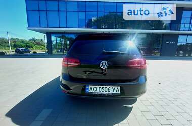 Хетчбек Volkswagen e-Golf 2014 в Ужгороді