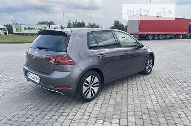 Хэтчбек Volkswagen e-Golf 2018 в Львове