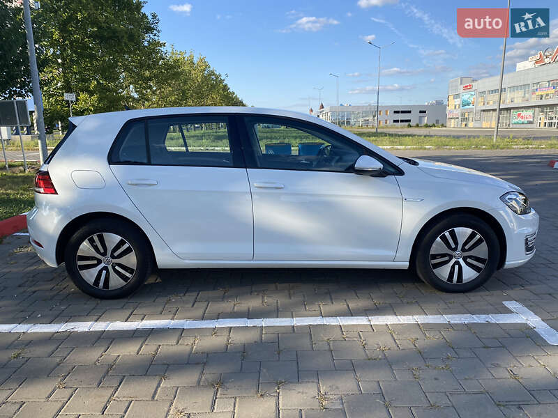 Хетчбек Volkswagen e-Golf 2019 в Миколаєві